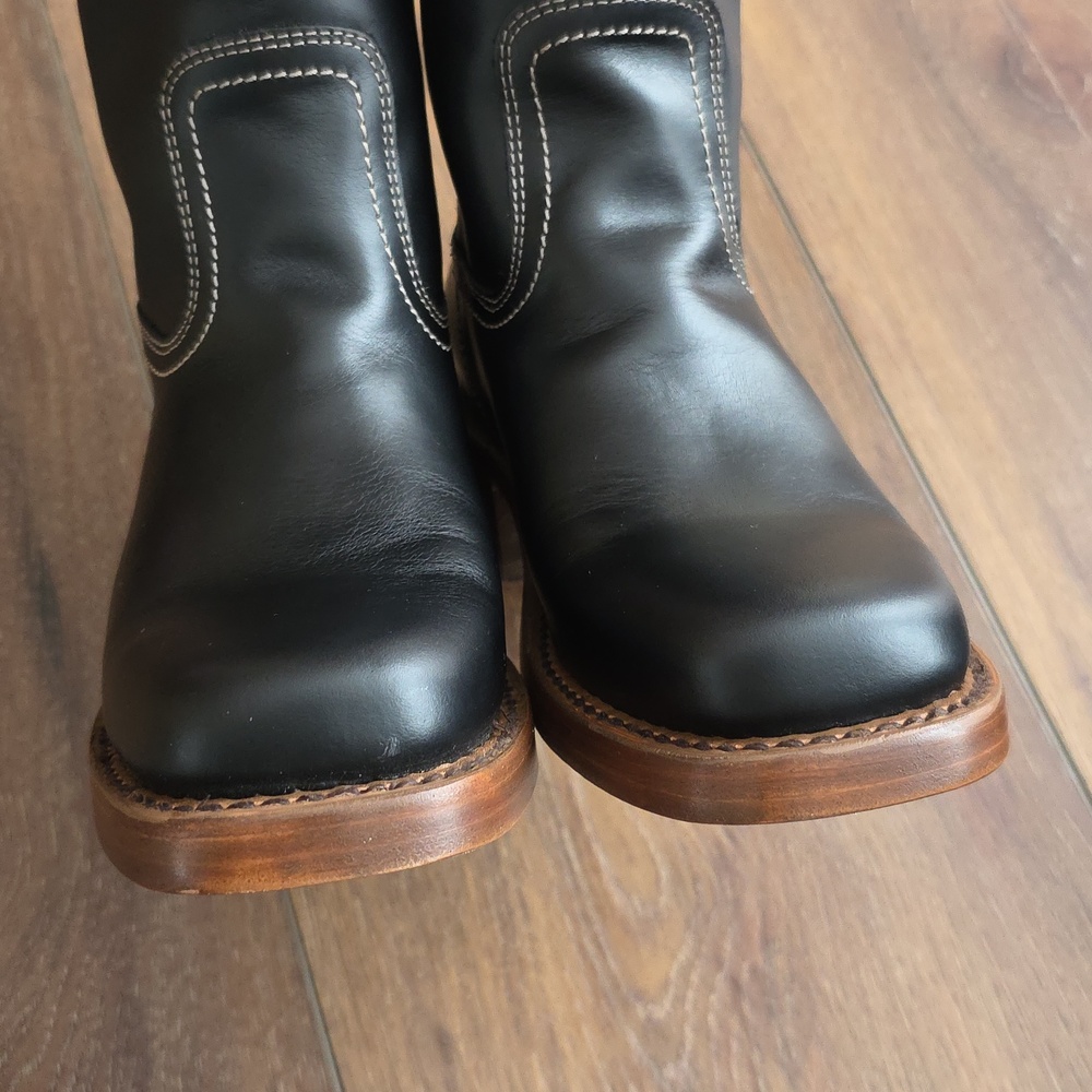 Frye Black Leather Heeled Boots - Picture 5 of 15